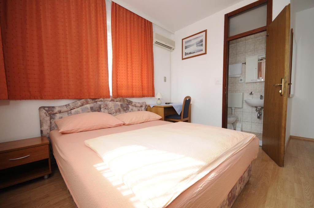 Pansion Antonio Bed and Breakfast Slavonski Brod Kamer foto